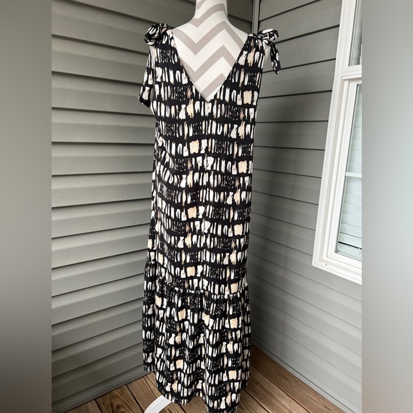 Banana Republic Satin Maxi Dress Shoulder Tie Sz L - Picture 3 of 10